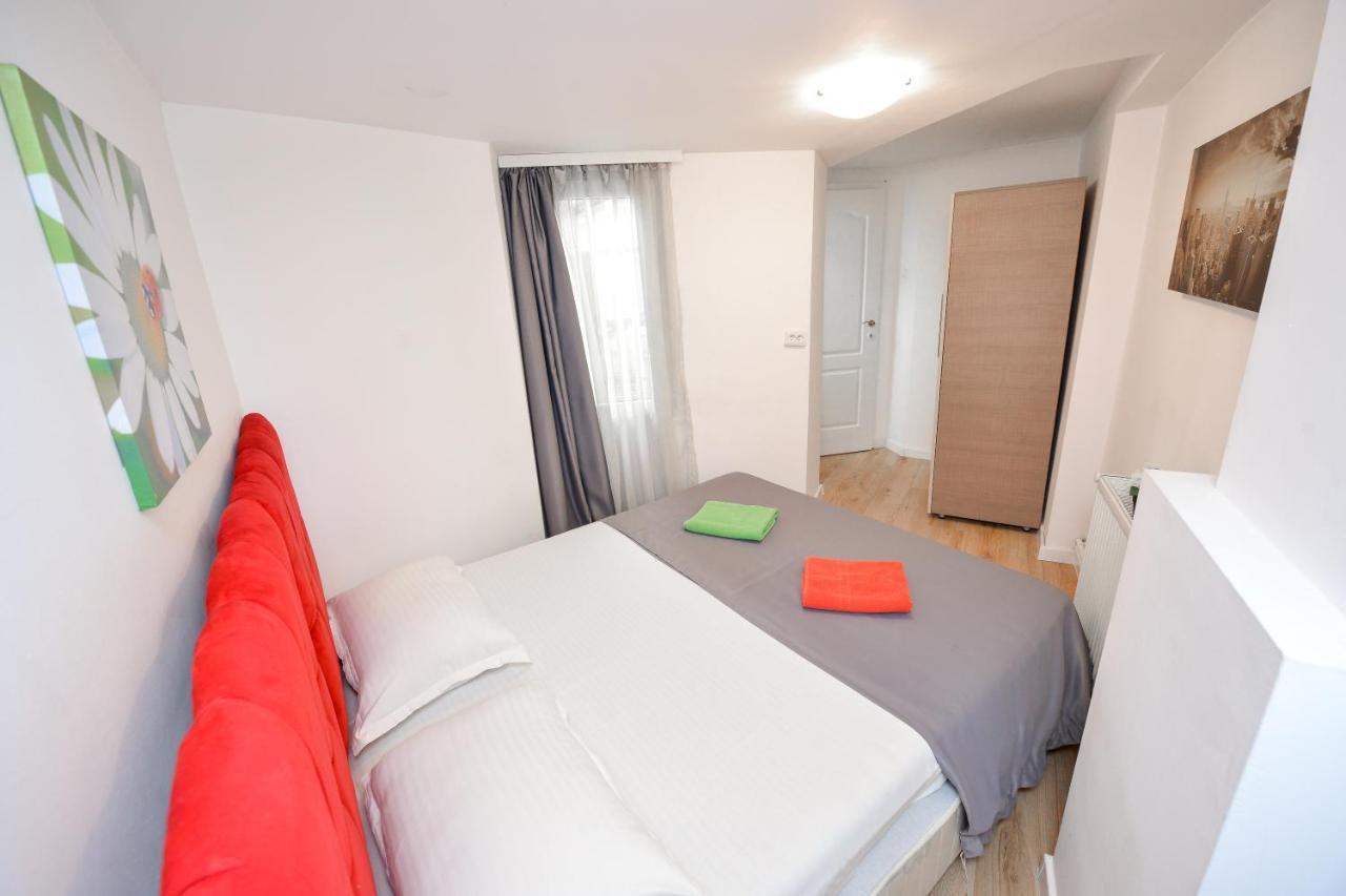 Unirii Square Old Town Apartments Bukarest Eksteriør billede