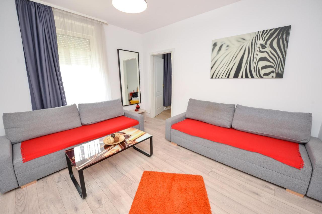 Unirii Square Old Town Apartments Bukarest Eksteriør billede